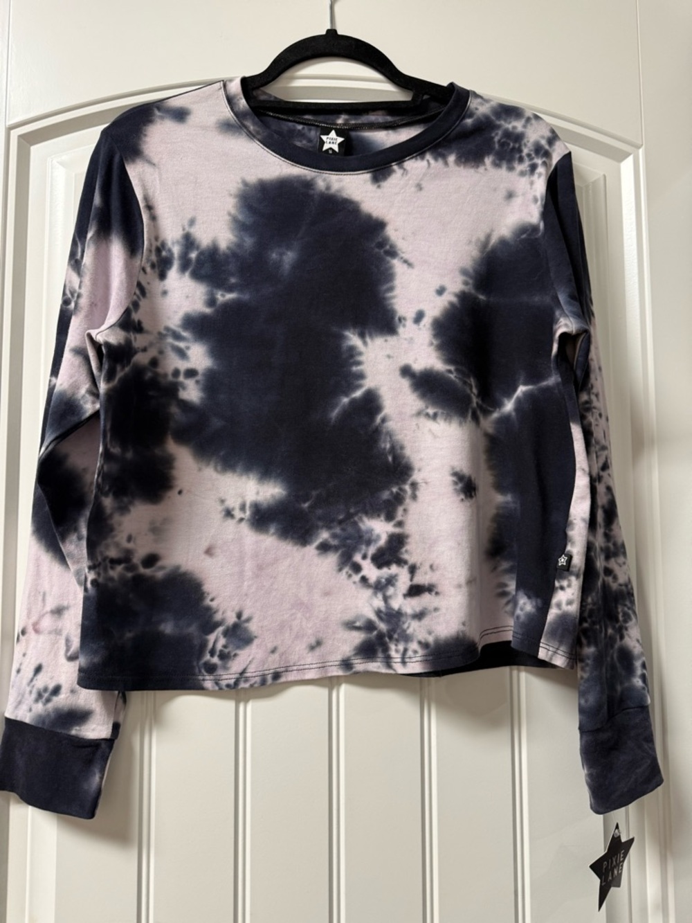 Tie-Dye Long Sleeve Top in Black and Light Pink